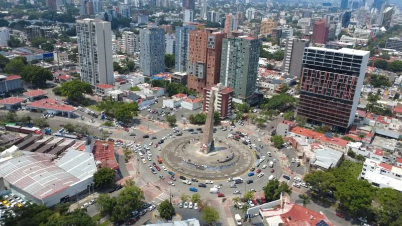 Fotografía aérea de desarrollos y avance de obra en Chapultepec, Guadalajara